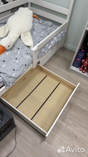 Кровать детская домик