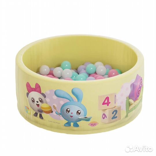 Сухой бассейн с шариками