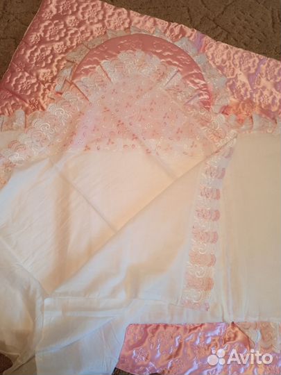 Комплект на выписку для девочки