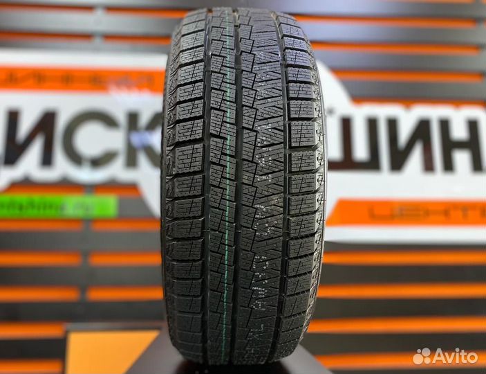 Kapsen SnowShoes AW33 225/50 R17