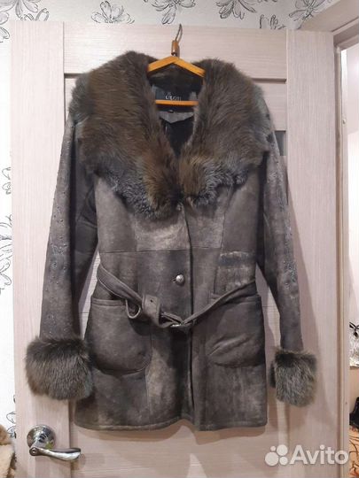 Дубленка р46