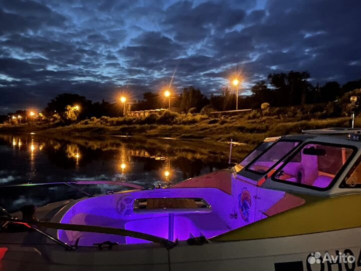 Прогулки на катере аренда катера