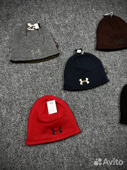 Двусторонние шапки Under Armour