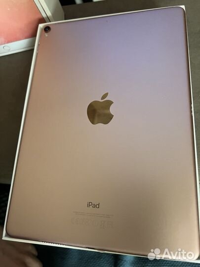 iPad pro 10.5 64gb