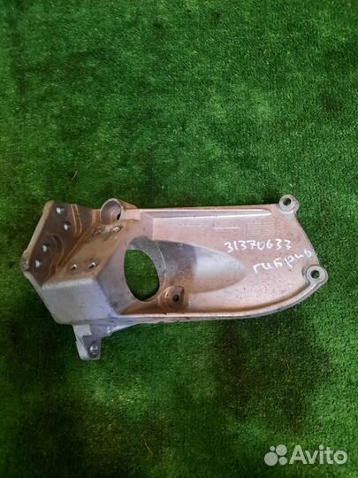 Кронштейн крепления катализатора volvo XC90 T35