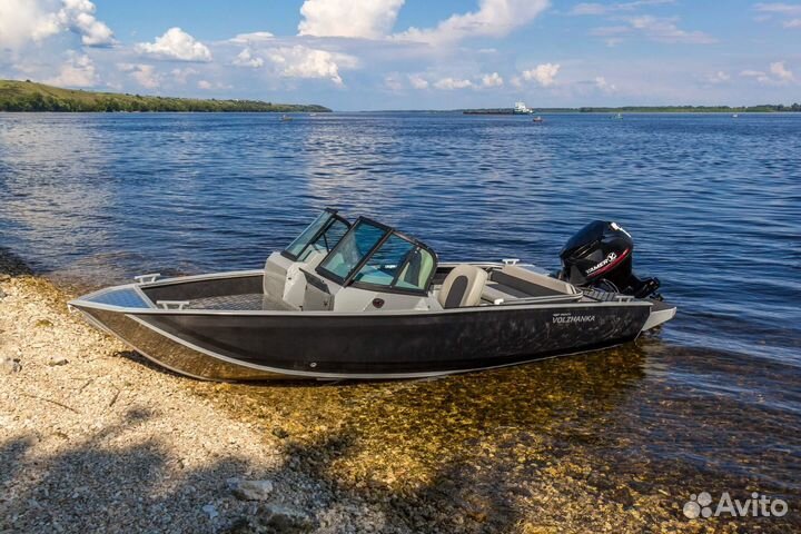 Продам лодку волжанка 44 фиш