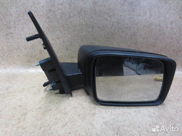 Зеркало правое электрическое lr023906