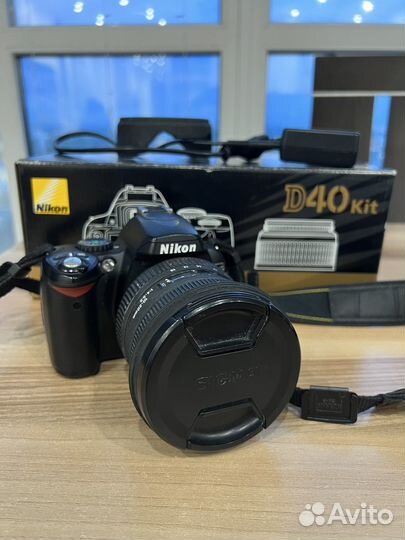 Цифровая фотокамера Nikon D40 + объектив Sigma
