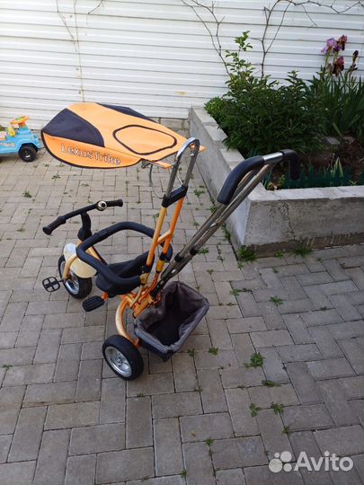 Бронь Детский трехколесный велосипед бу