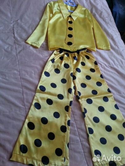 Новогодний костюм(танцевальный костюм для коллекти