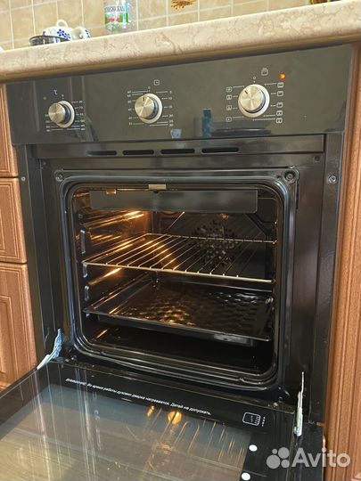 Духовой шкаф darina