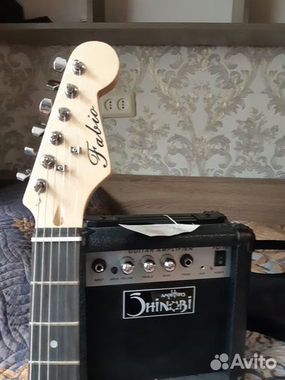 Электрогитара с комбиком