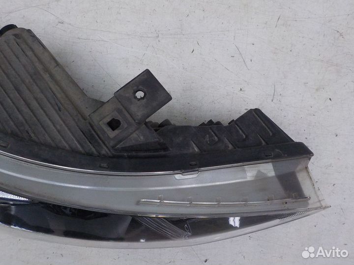 Фара правая Hyundai Solaris