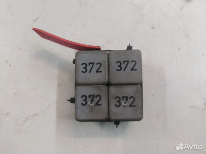 Реле бензонасоса Audi A4