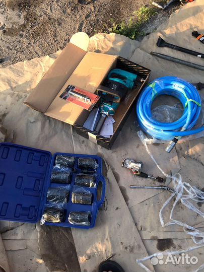 Пневмогайковерт грузовой с набором