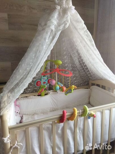 Бортики и балдахин в кроватку