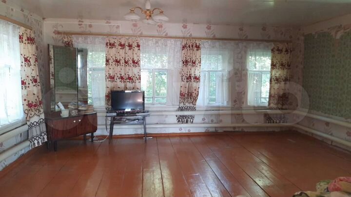 Дом 45 м² на участке 7 сот.