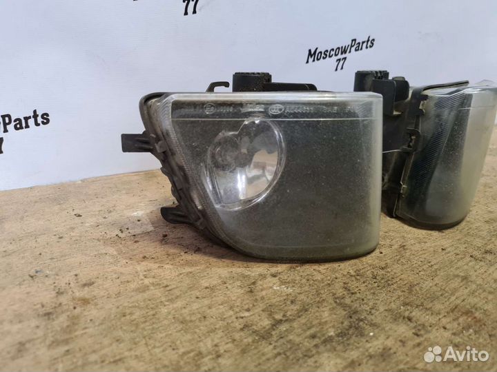 Фара противотуманная птф BMW F01