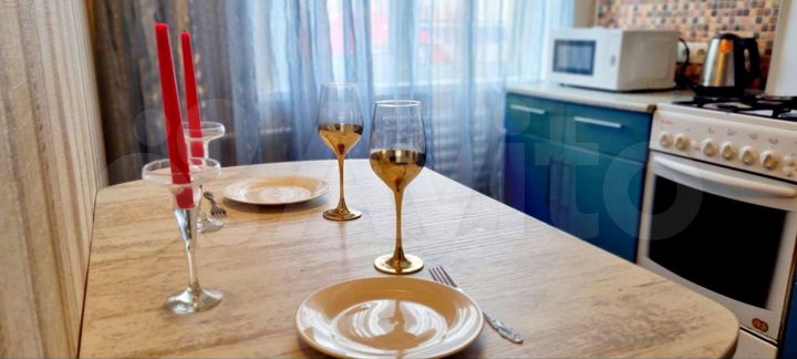 2-к. квартира, 50 м², 5/10 эт.