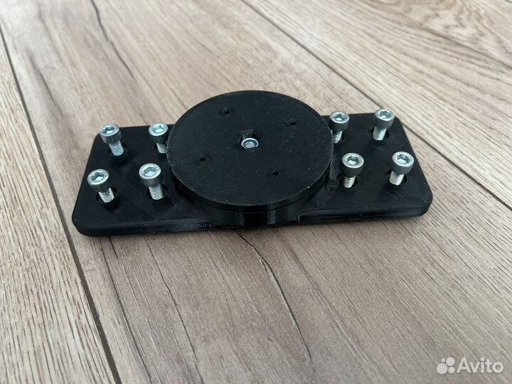 Поворотное крепление эхолота Lowrancre