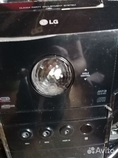 Музыкальный центр lg om7560