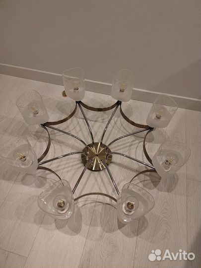 Люстра maytoni