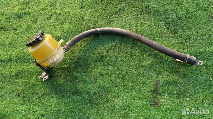 Бачок гур Toyota Estima 3CTE 1998