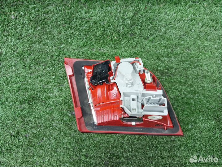 Фонарь задний правый в крышку рестайлинг VAG Audi