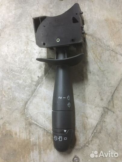 Переключатель стеклоочистителей renault duster