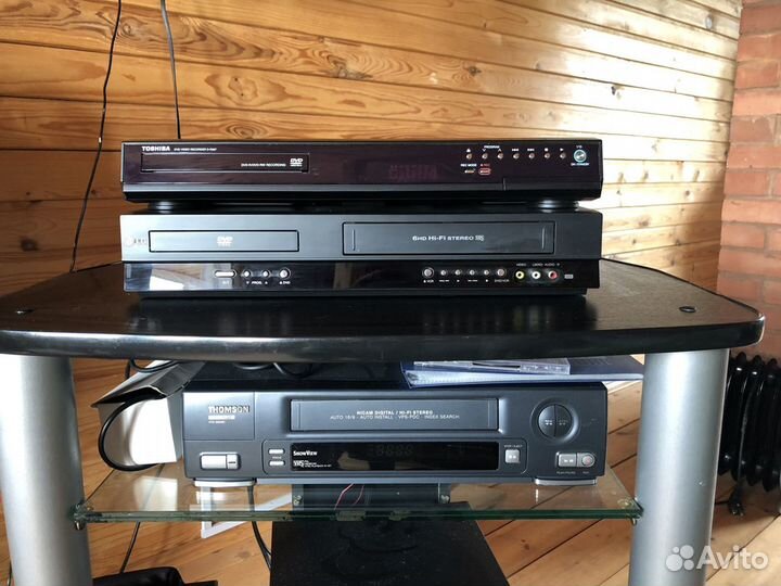 Видеомагнитофон & DVD (Combi) LG 3850R