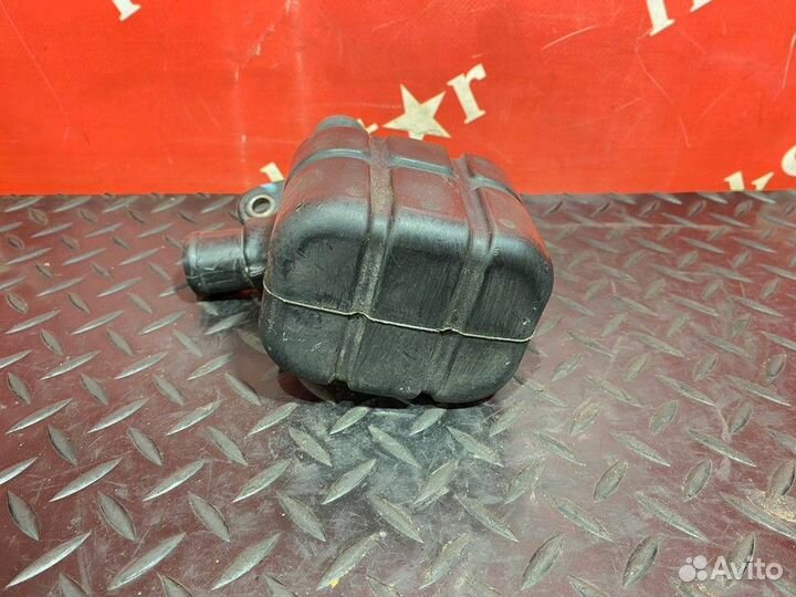 Резонатор компрессора Volvo FH