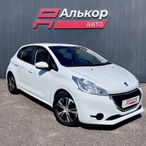 Peugeot 208 1.6 AT, 2013, 133 000 км, с пробегом, цена 849 000 руб.