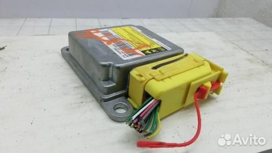 Блок управления airbag chevrolet trailblazer (82F0