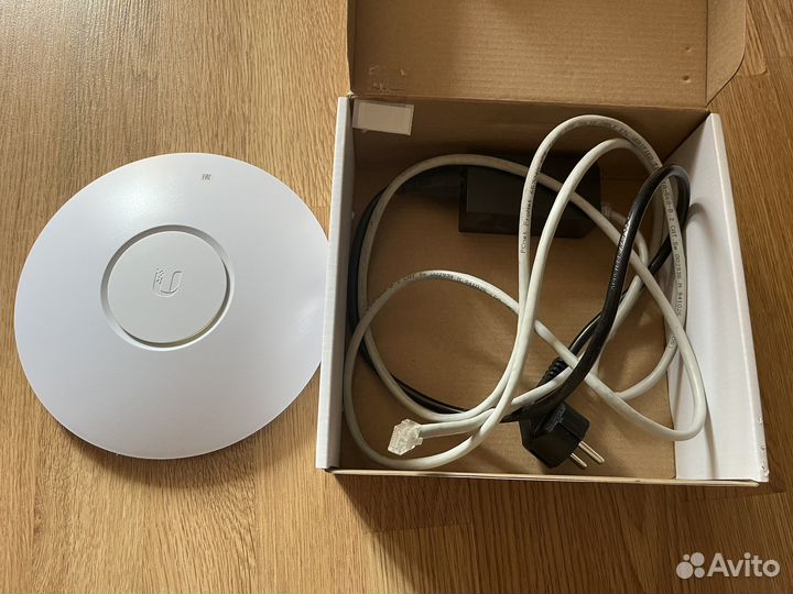 Точка доступа Ubiquiti UniFi AP LR