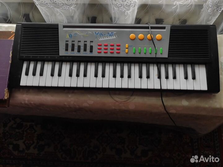 Синтезатор