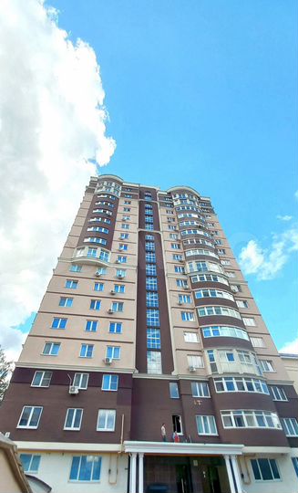 3-к. квартира, 105 м², 15/17 эт.