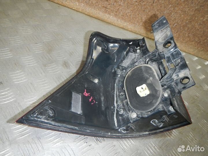 Фонарь задний правый, Lexus (Лексус) -LX (15)