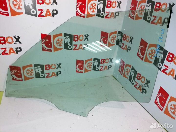 Стекло переднее левое Skoda Fabia 2 1.2 2011