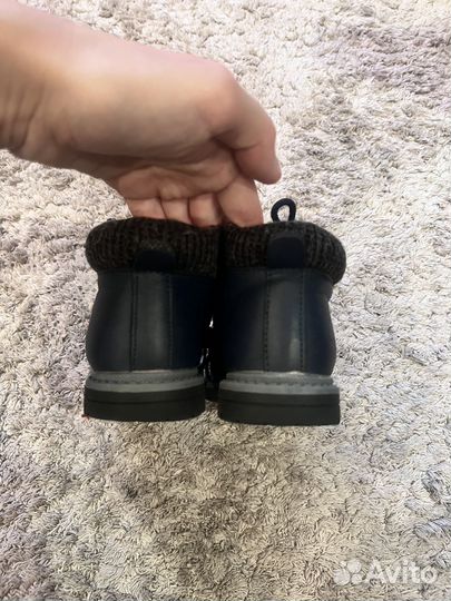 Ботинки демисезон 24 размер