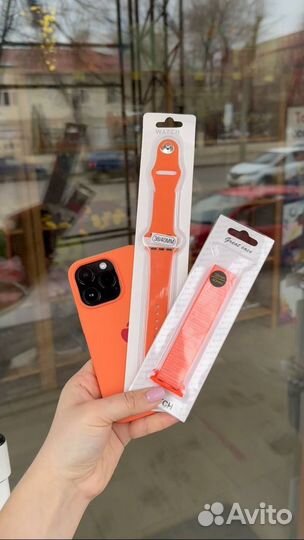 Набор чехлы на iPhone, AirPods,ремешки Apple Watch