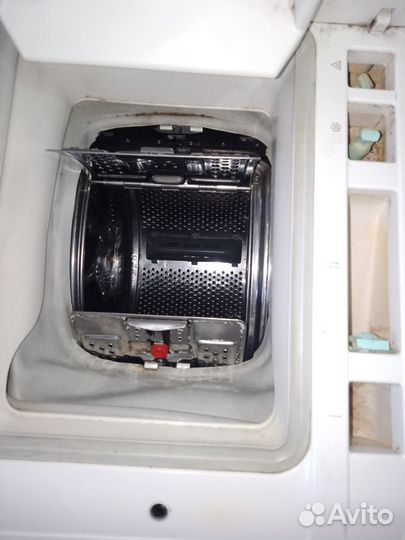 Стиральная машина с вертикальной загрузкой