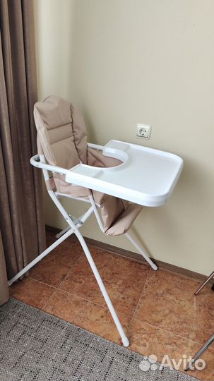Детский стульчик для кормления