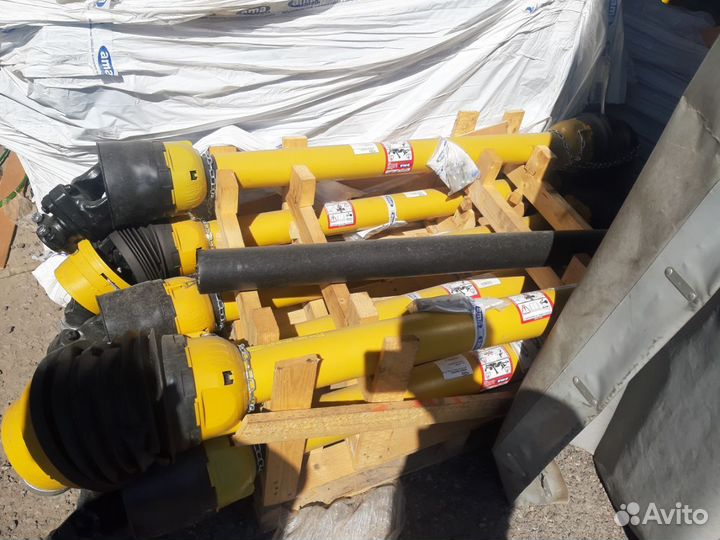 Карданный вал Kuhn 4600236