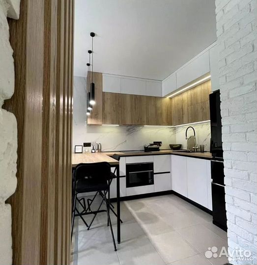 Кухонный гарнитур на заказ под ключ