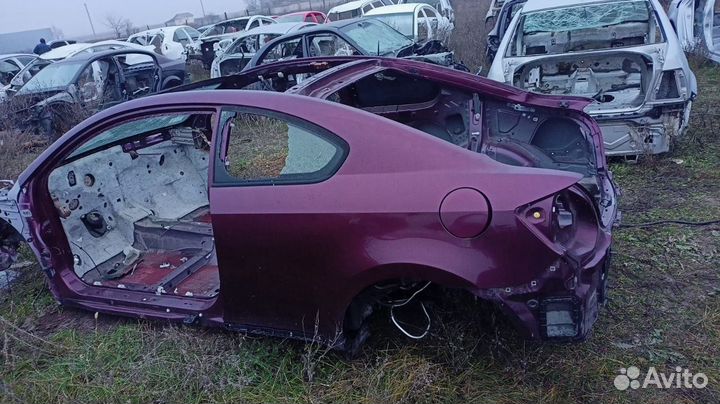 Тойота Скион крыло заднее левое четверть порог