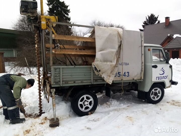 Водитель на УАЗ