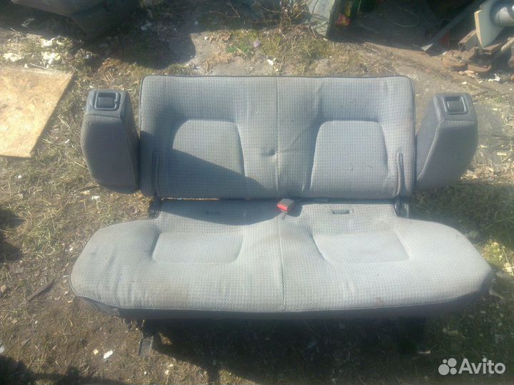 Сидения передние и заднее