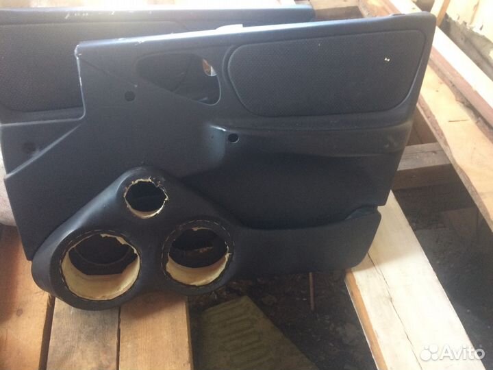 Дверные карты Chevrolet Niva