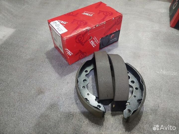 Колодки тормозные барабанные задние Almera Classic