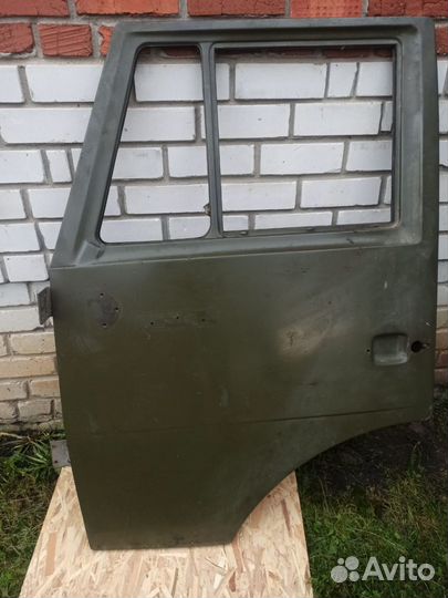 Дверь левая на камаз 5410